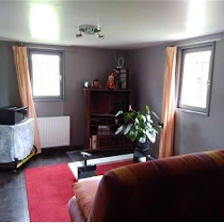 Appartement Chez Yannick à Oradour-sur-Glane Extérieur photo